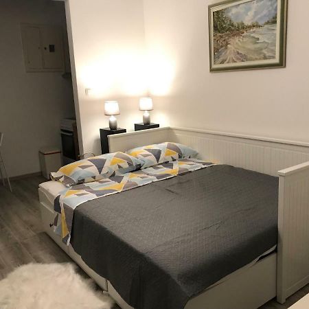 Apartman Lara Apartment Рийека Екстериор снимка