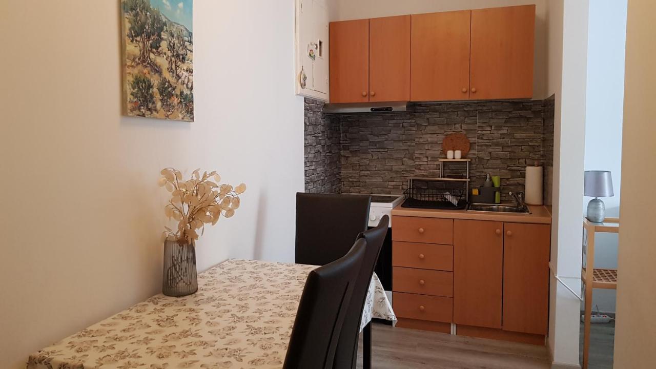 Apartman Lara Apartment Рийека Екстериор снимка