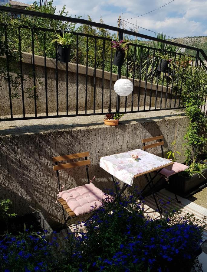 Apartman Lara Apartment Рийека Екстериор снимка